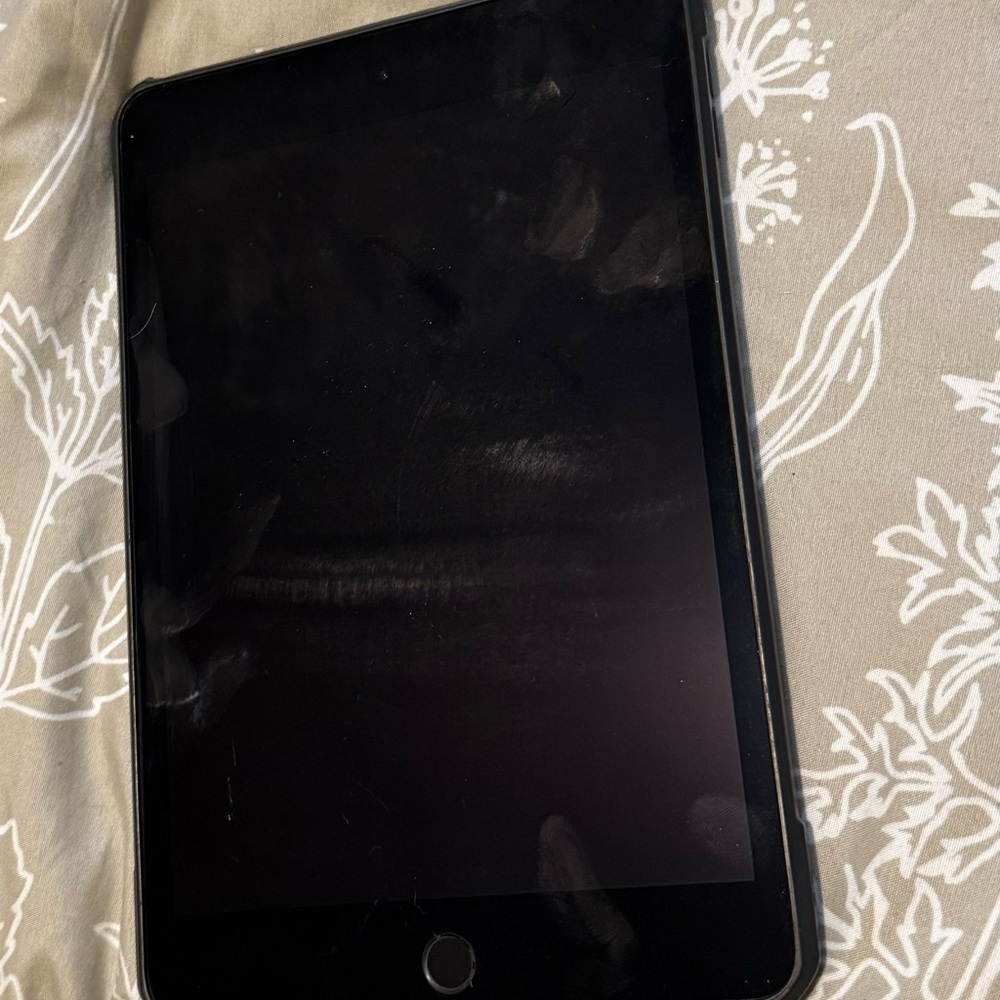 Apple Black Tablet